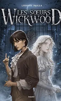 C'est la couverture de "Les soeurs Wickwood" écrit par Ludivine Irolla. On voit des personnages féminins : une avec des cheveux au carrés noirs et des vêtements masculins et l'autre est très pâle avec des cheveux blancset une robe.